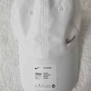 Nike H86 Cap with Metallic Swoosh Logo Kids Unisex